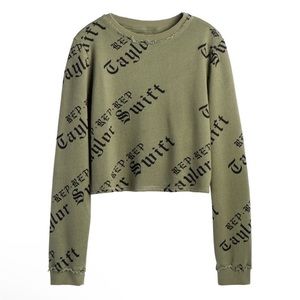 ISO: Olive reputation tour cropped sweatshirt